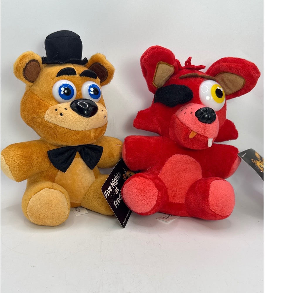 Five Nights at‎ Freddys Plush Set Freddy Fazbear and Foxy Good Stuff 2016 7 Inch